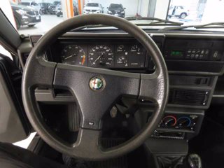 ALFA ROMEO 75 1.6 IE