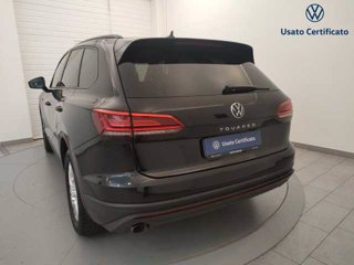 VOLKSWAGEN Touareg 3.0 V6 TDI 286 CV SCR