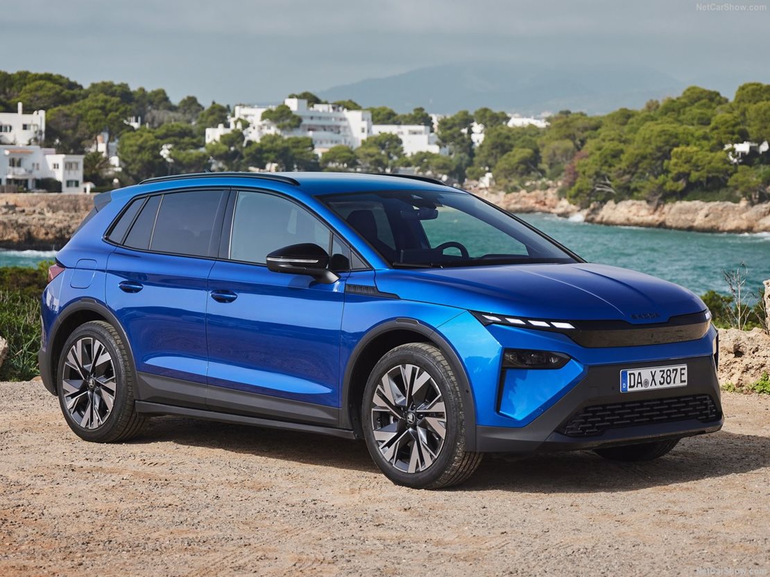 Skoda Elroq: il SUV elettrico compatto che unisce spazio, tecnologia e sostenibilità